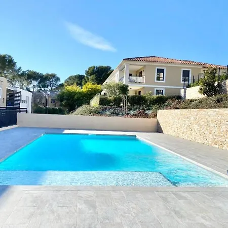 شقة Beautiful For 5 With Swimming Pool Saint-Raphaël